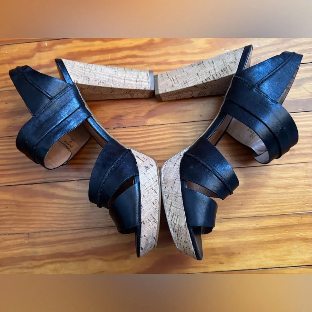 MRKT Womens Black & Cork Platform Sandals Size 9